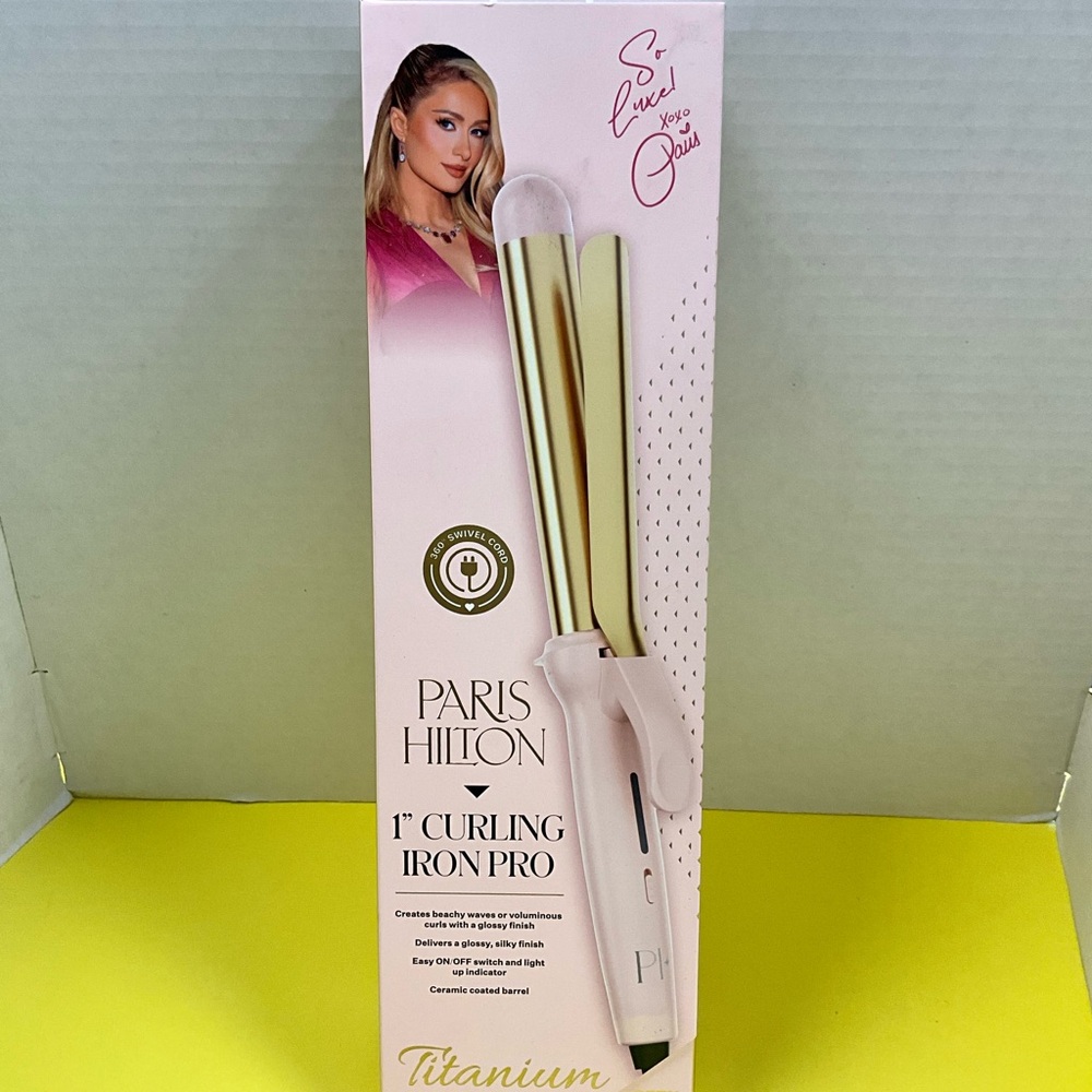 Paris Hilton Curling Iron with Gold and White Design